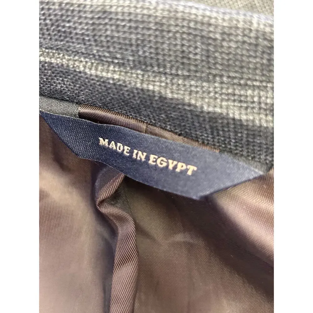 Banana Republic Blazer Men’s Size 44R Gray Ckeck Two Button Sport Coat